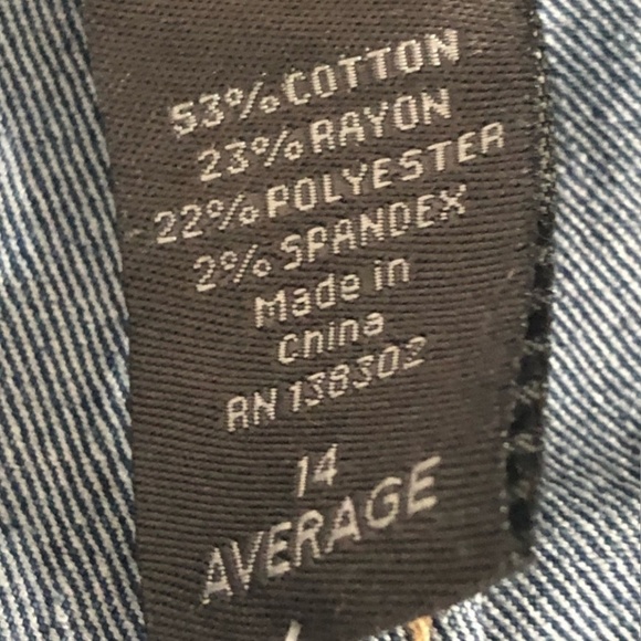 Jeans with Embroidered Cuff - Picture 7 of 8